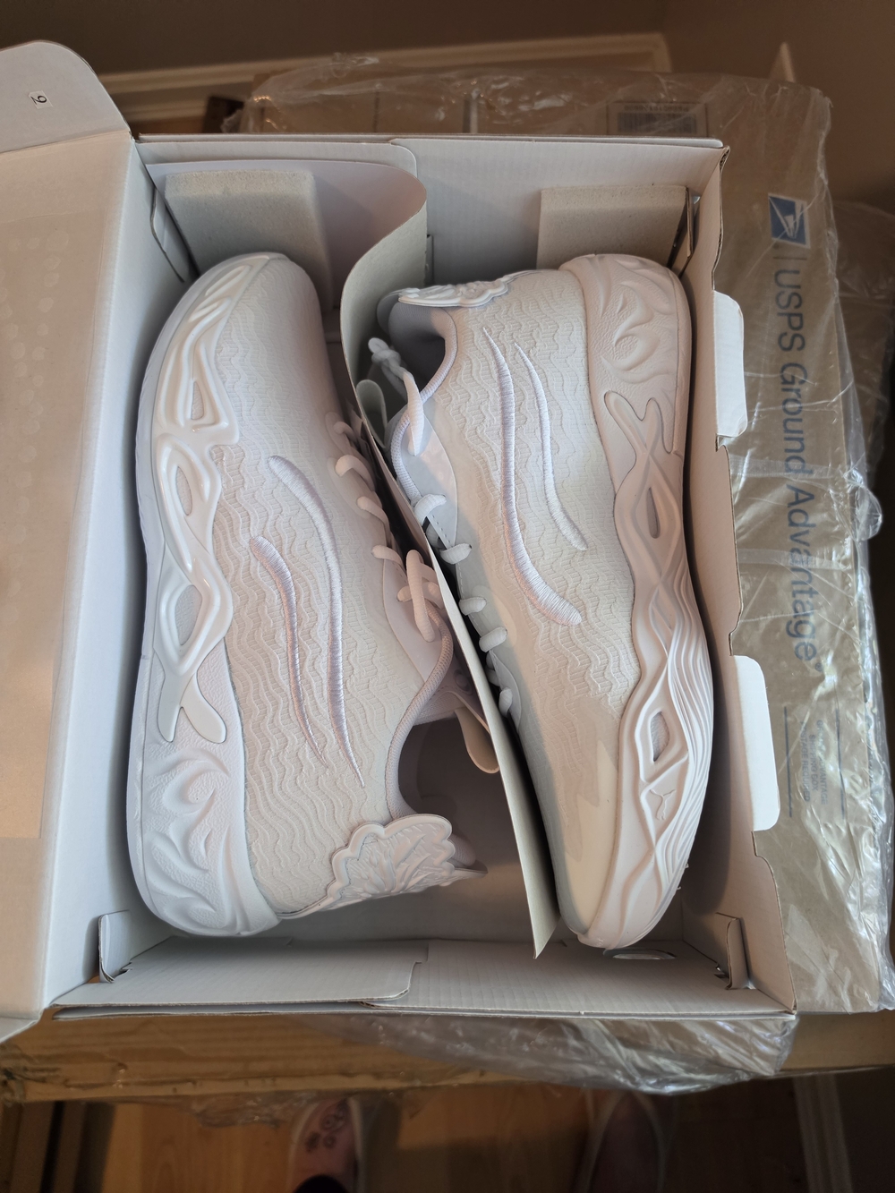 NWT Puma MB.04 Lo Ice White LaMelo Ball Basketball Shoes Men’s Size 9